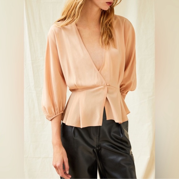NWT Le Fou Wilfred Jazz Blouse in Stockings Beige Size Medium - Picture 1 of 13